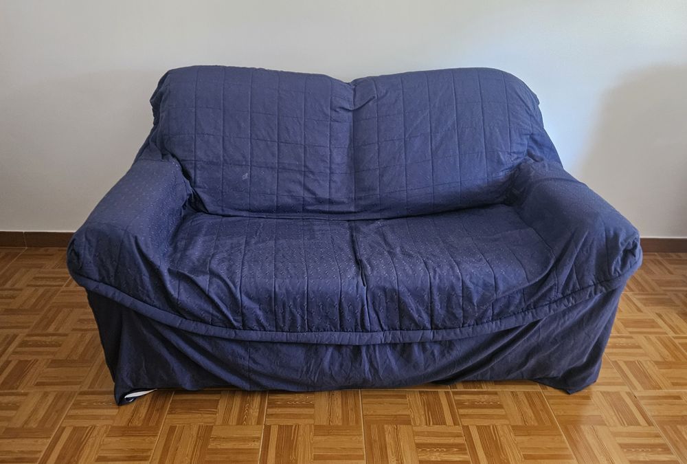 Sofá cama para desocupar