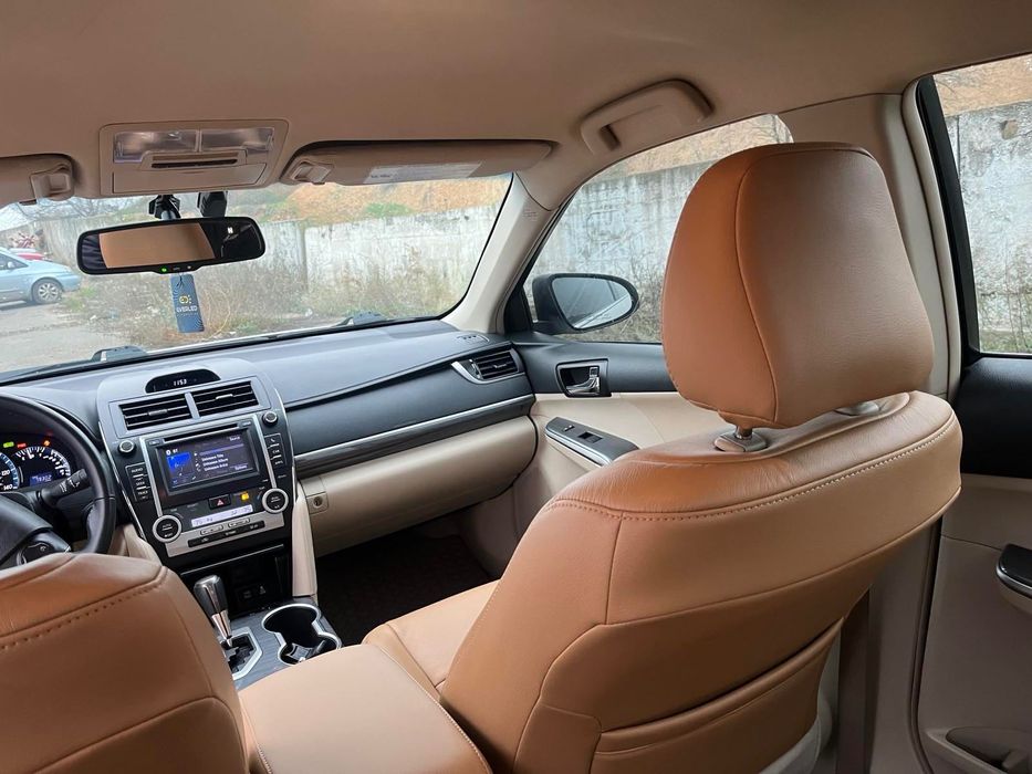 Toyota Camry 50 hibrid