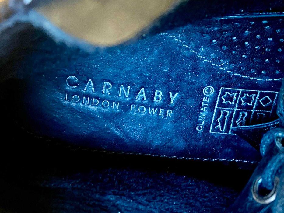Стильні шкіряні черевики Carnaby London Power (р. 40) — Лак / Броги