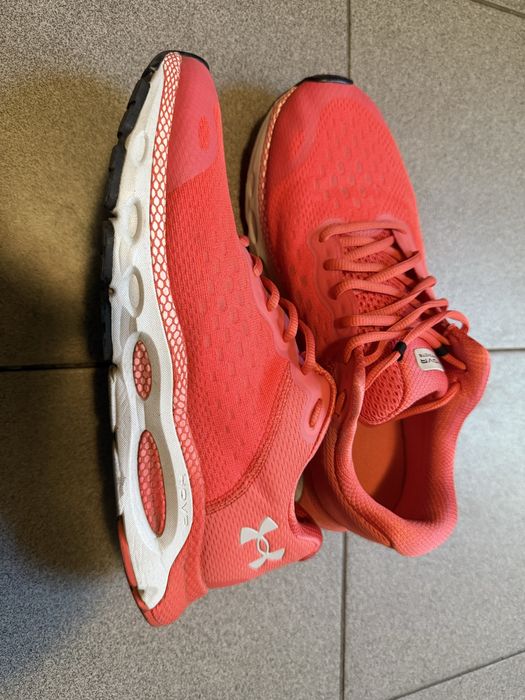 Кроссовки Under Armour 45 р