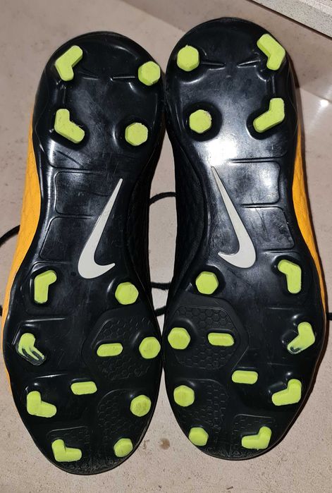 Nike Hypervenom Phelon III Dynamic Fit FG #36 1/2