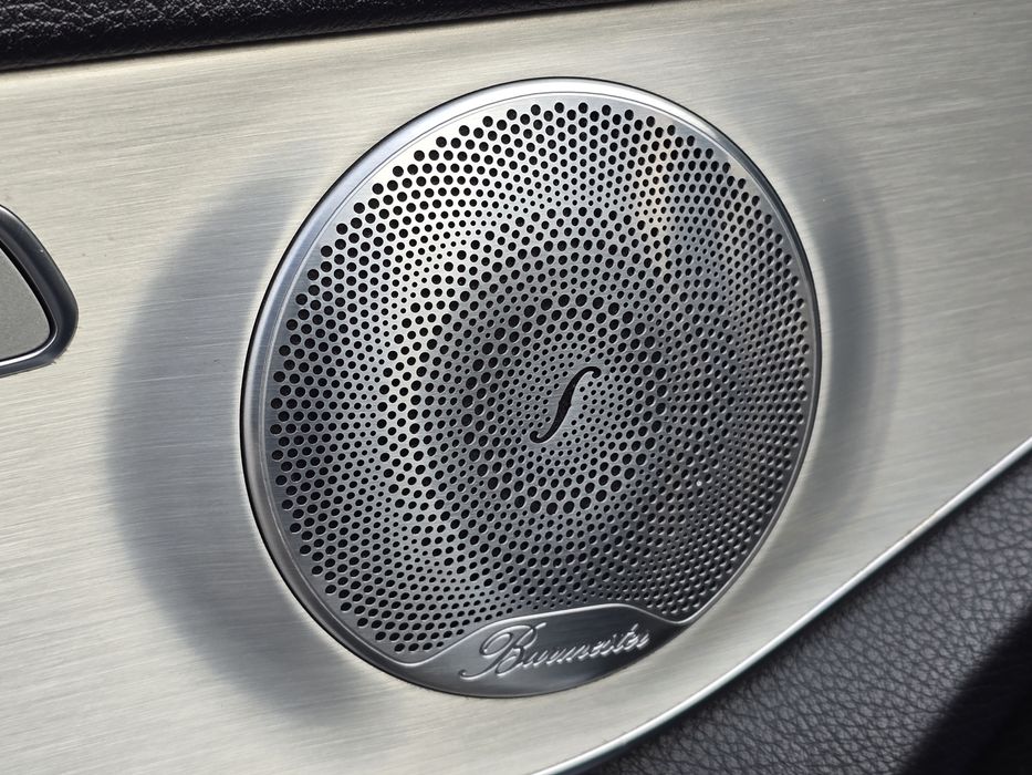 Продам свой Mercedes Benz C300 2л ( ПОЛНЫЙ ПРИВОД )