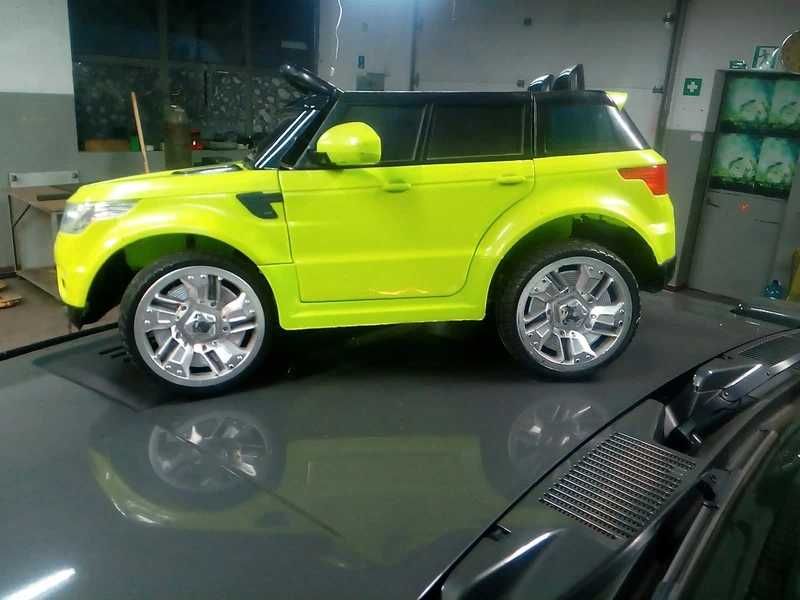 sprawne Auto na akumulator dla dzieci + LED