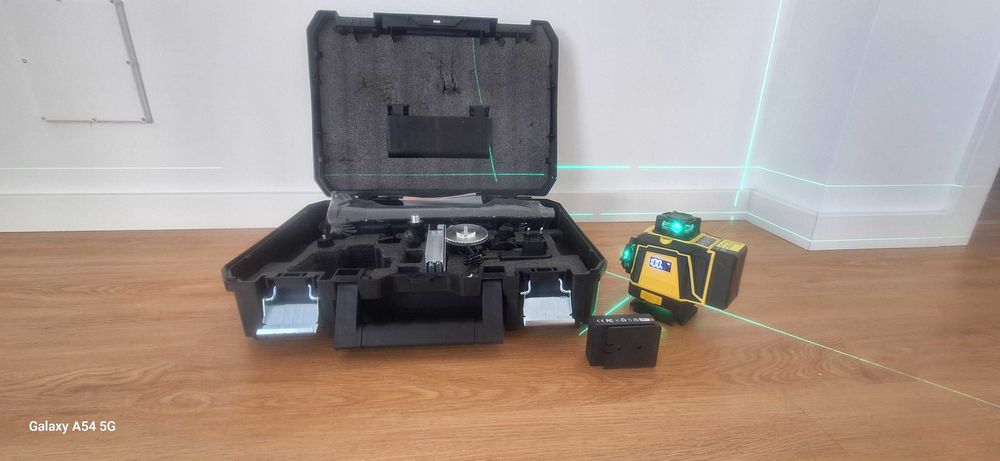 Nível Laser 16 Linhas 4D com 2 Baterias cabeças rotativas Tripé autonivelante pladur teto mosaico pedreiro pavimento chão azulejo parede íman