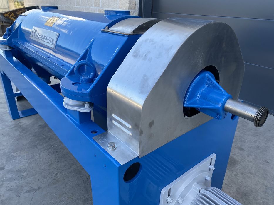 Decanter Alfa Laval UVNX-718B Revisionado