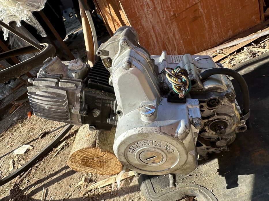 Дельта   Аьлфа  Мустанг 72 Куб   Двигатель Мотор с ремонта