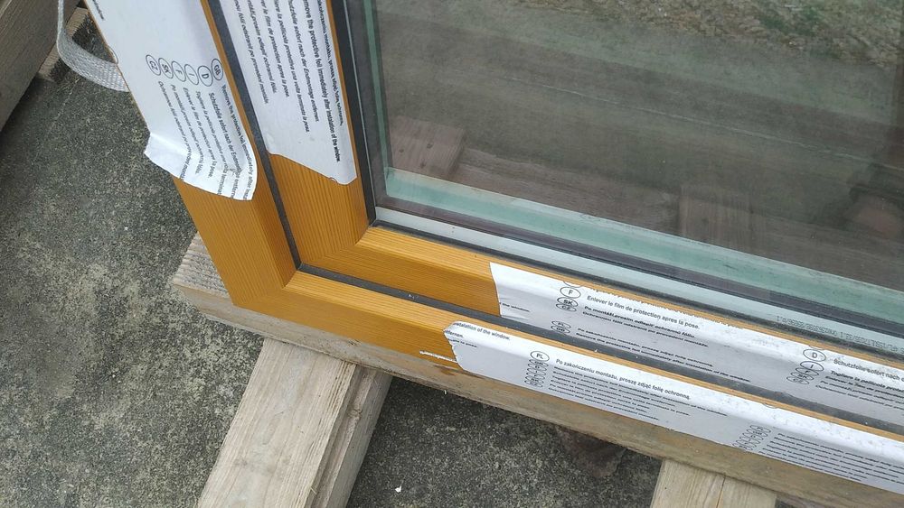 Okno pcv 149/138 sosna ruchomy słupek