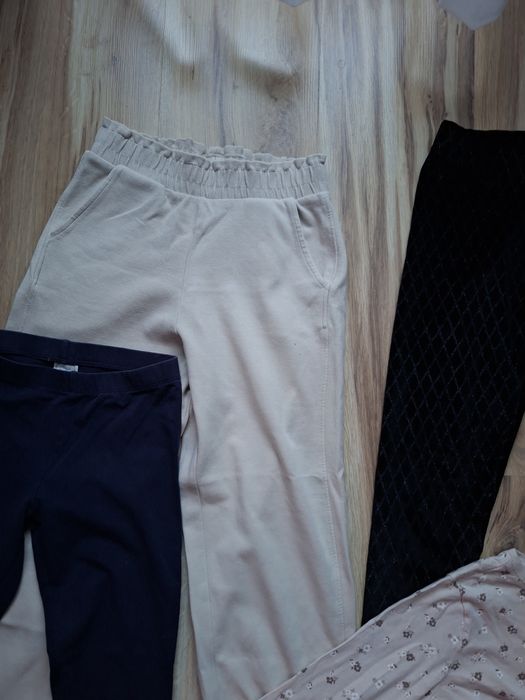 Spodnie + bluzki 140