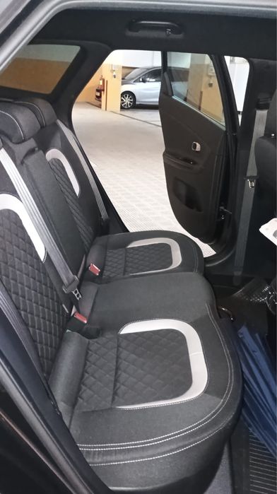 Kia Ceed SW muito bem estimado