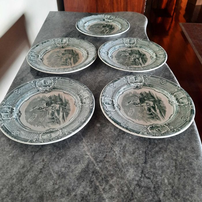 Pratos antigos Fabrica Loiça Sacavém