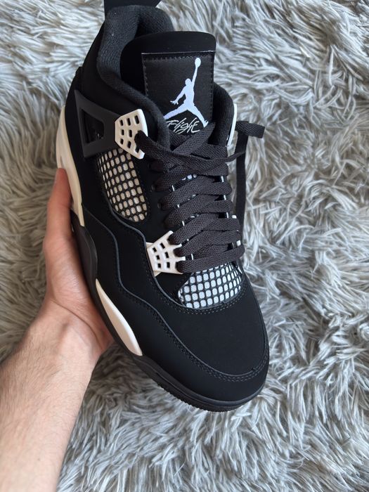 Air jordan 4 thunder