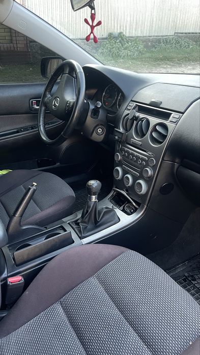 Mazda 6 2005року