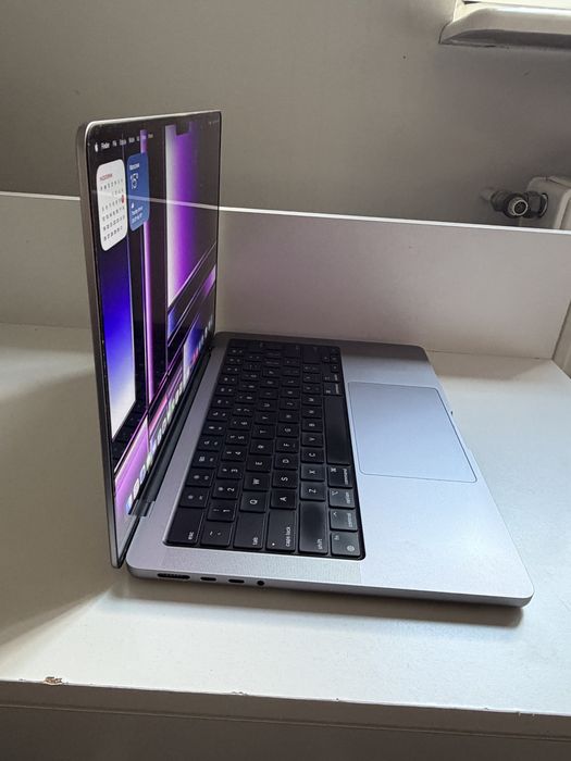 Bateria 100% Macbook Pro 14” M1 Max 32gb Ram 24GPU