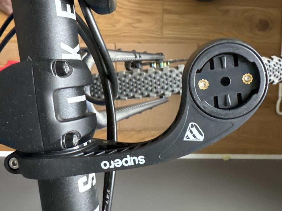 Uchwyt rowerowy SUPERO EdgePro