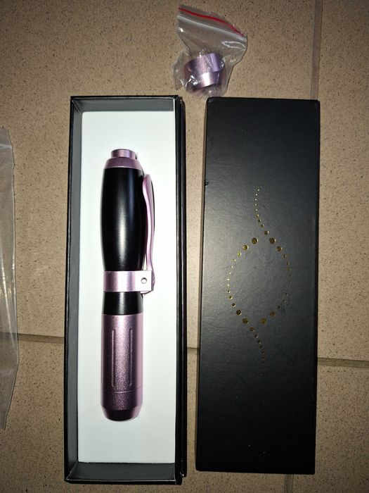 Urządzenie do wstrzykiwania  kwasu hialuronowego HIALURON PEN