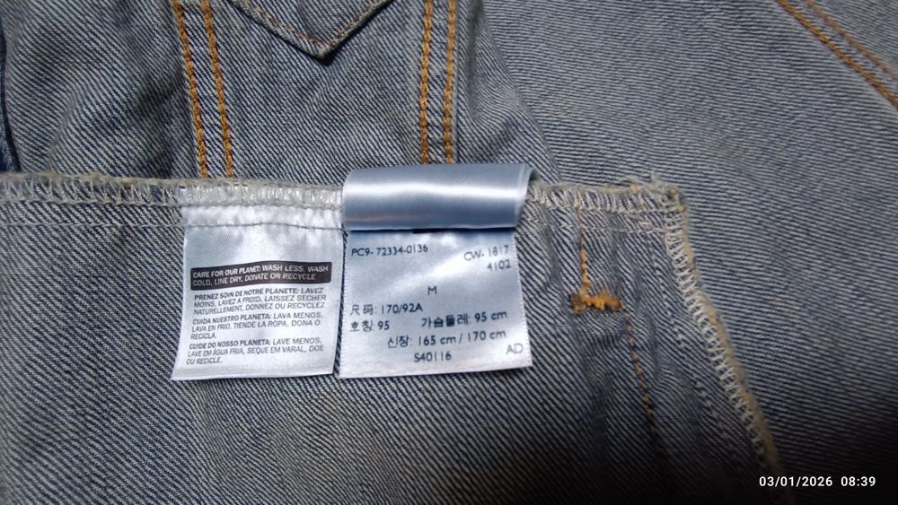 Casaco Levi's-: tamanho M