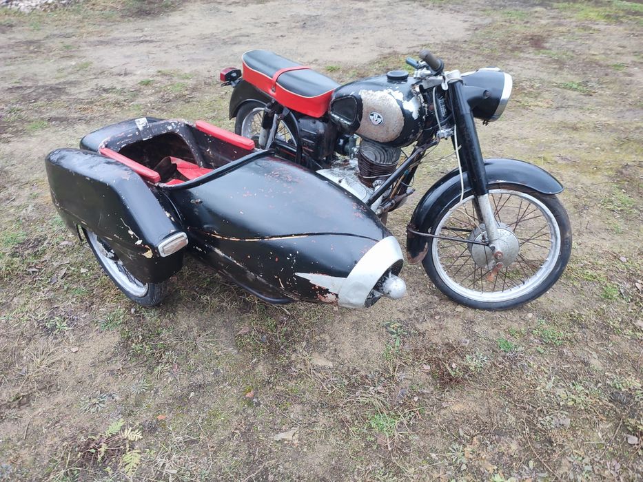 Pannonia jawa iż Ural Dniepr M-72 dkw