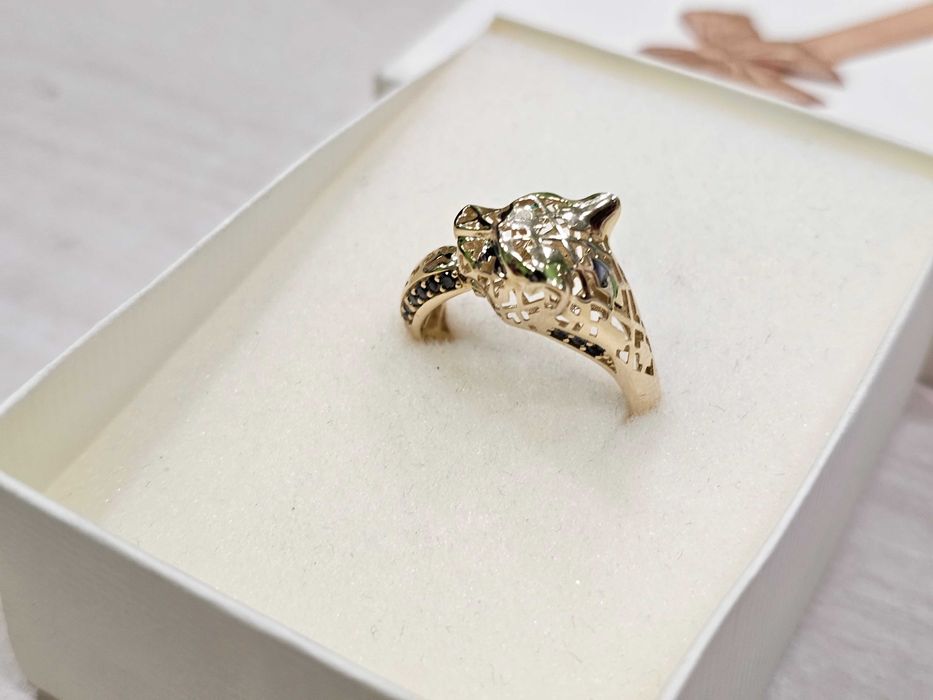 Złoty pierścionek unikatowy wzór TYGRYS PR 585