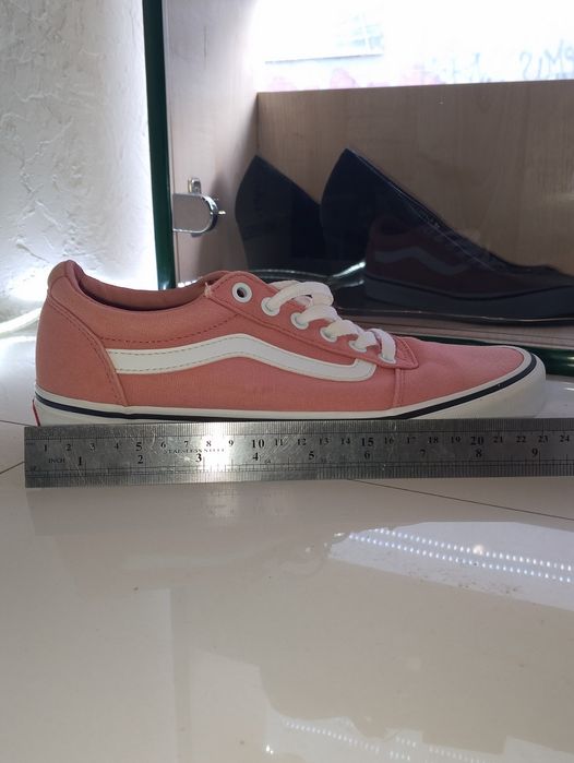 Кеди оригінальні Vans