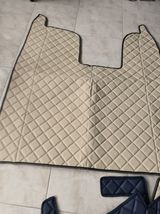 Tapetes pára camião novos