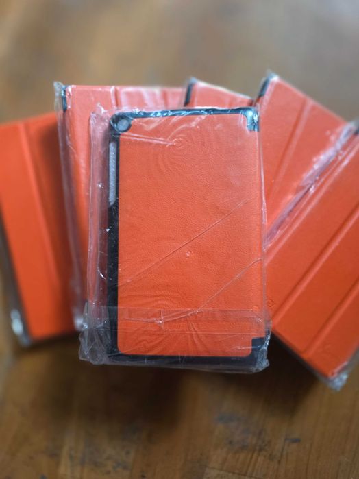 Etui Amway nowe do tabletów