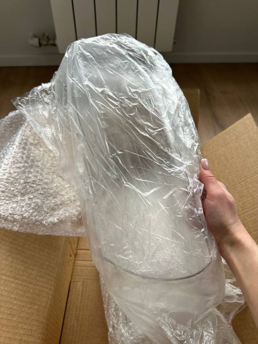 Продам НОВІ стекла фар БМВ е 46 Рестайлінг. ЦІНА ЗА ПАРУ 1500 грн