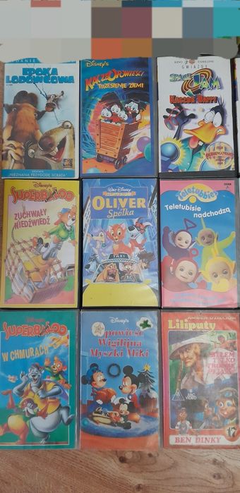 Zestaw kaset VHS bajki