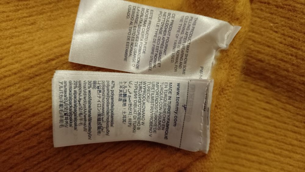 Żółty sweter Tommy Hilfiger