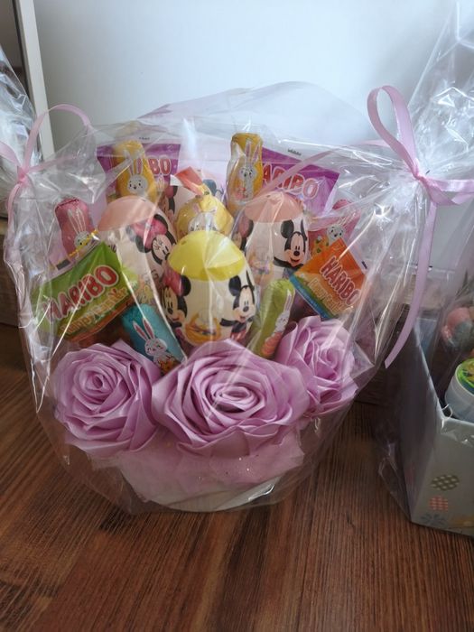 Boxy, paczki, upominki, stroiki .