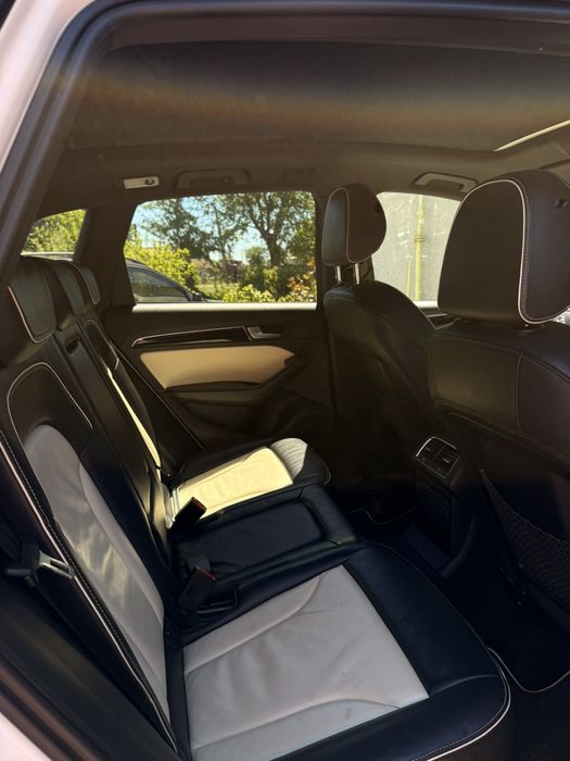 Повністю обслужений автомобіль з Нідерландів