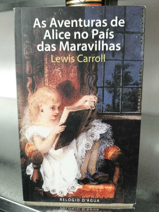 Alice no País das Maravilhas — Lewis Carroll