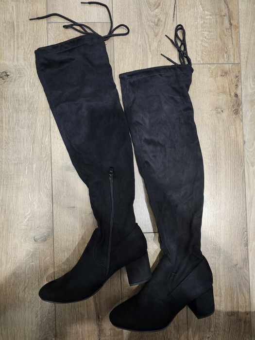 Zamszowe kozaki r. 39