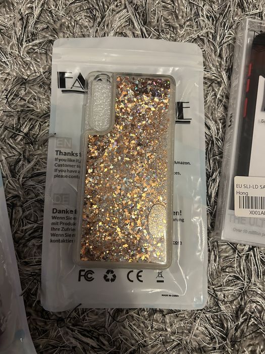 Etui iphon samsung huawei xiaomi………..