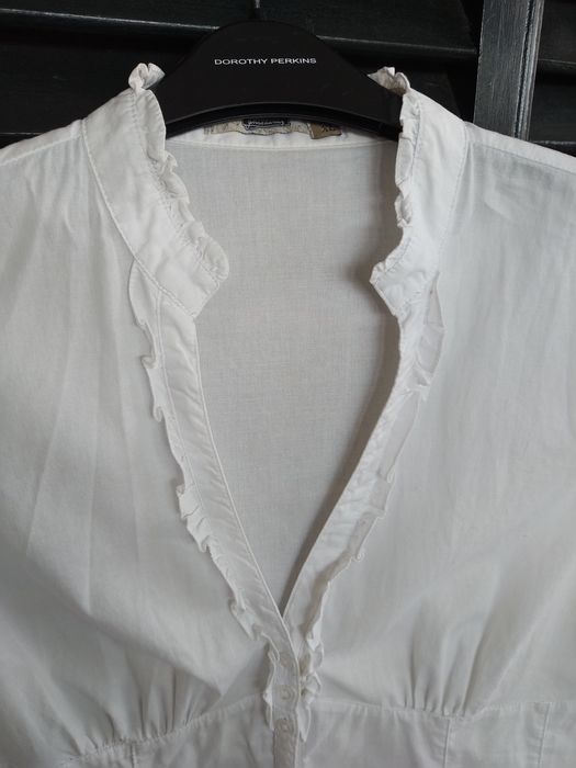 Blusa branca com folhos, elegante - Stradivarius - Tamanho XL