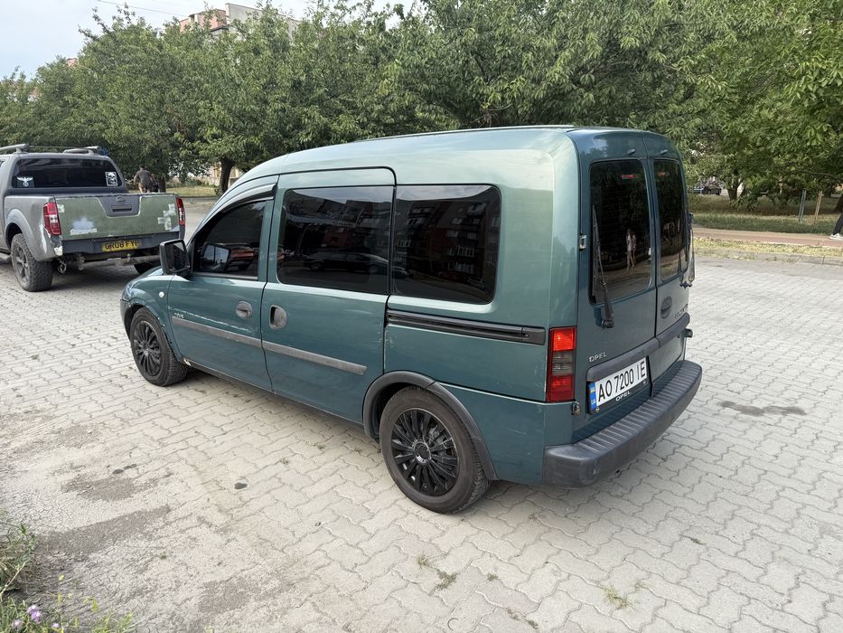 Продам бойову конячку Opel Combo 1,7 tcdi