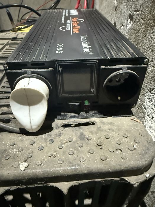 Продам комплект преобразователь 12/220 В 6000Вт