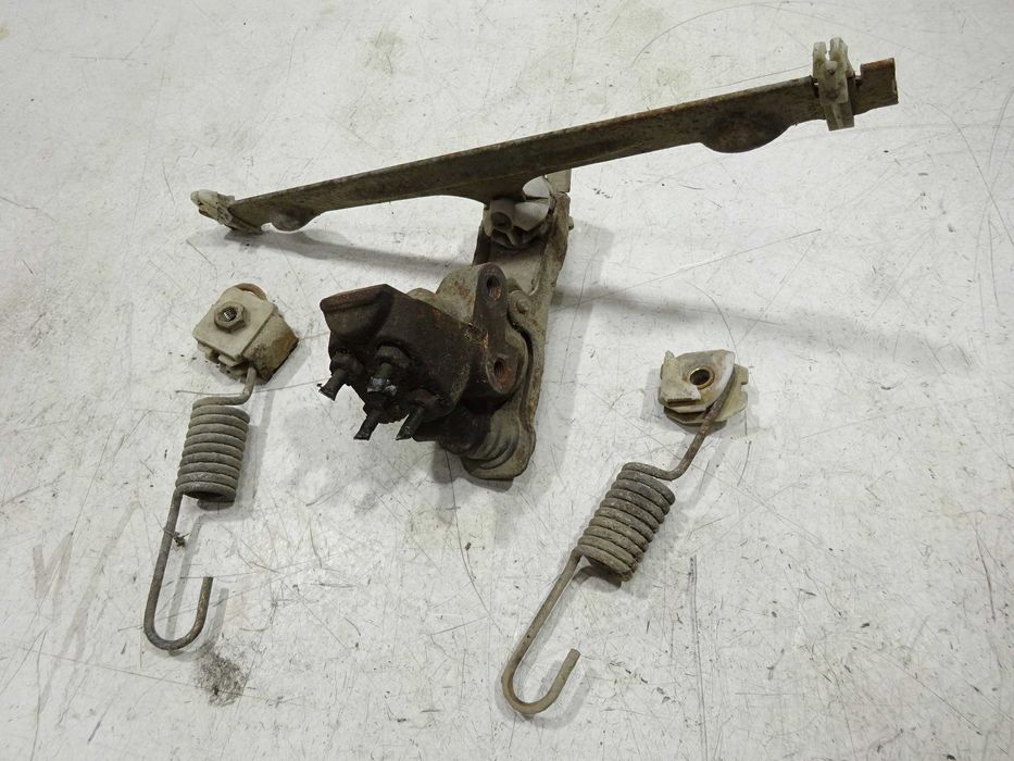 Korektor siły hamowania Vw Bus Transporter T4