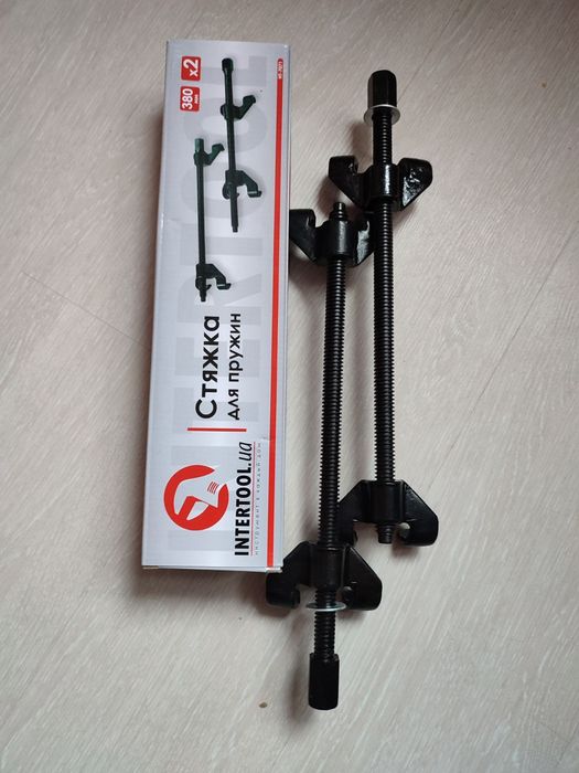 Стяжки  пружин  сьемник пружин 380 мм  INTERTOOL HT 7071