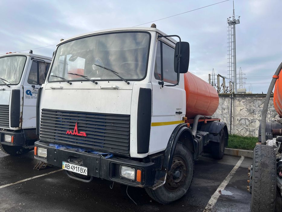 Асенізатори МАЗ-533702 2012р