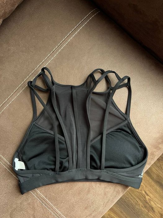 Спортивний топ Reebok