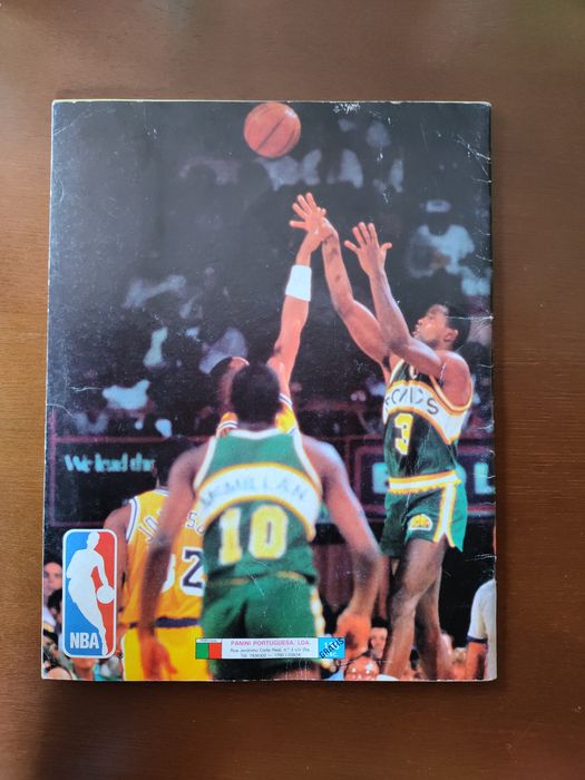 Caderneta Panini Basket NBA 90 s/ cromos