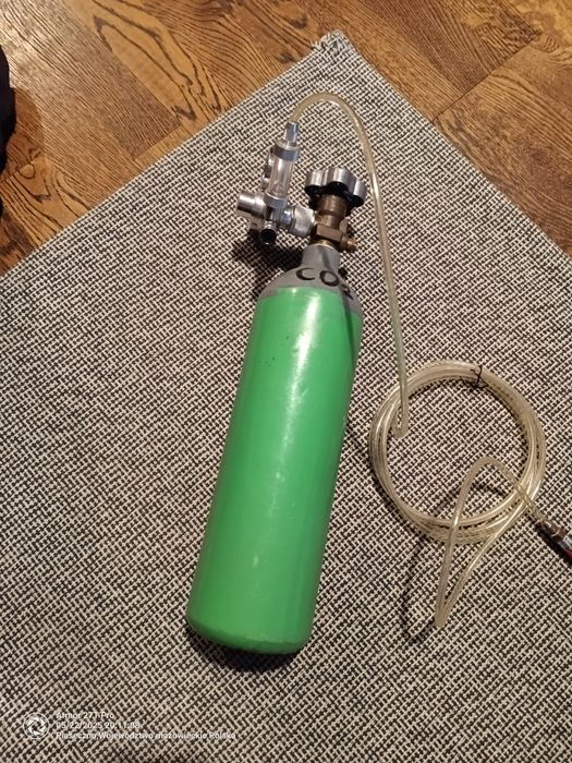 Zestaw CO2 do akwarium