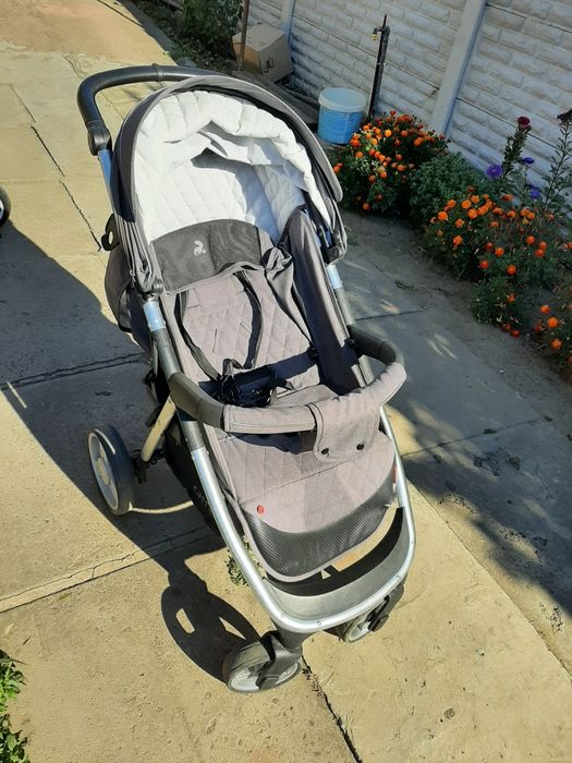 Коляска прогулочная CARRELLO Unico