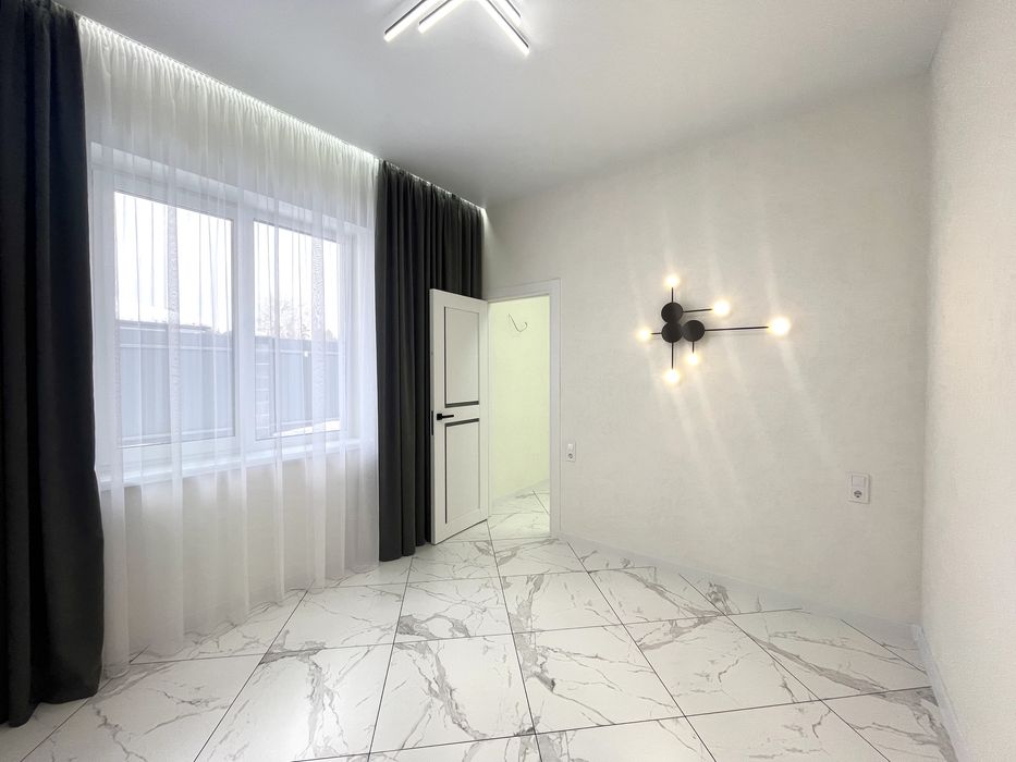 Будинок в затишному районі Бучі . Лісова частина