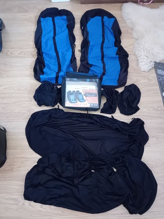 Uniwersalne Pokrowce samochodowe czarno-niebieskie