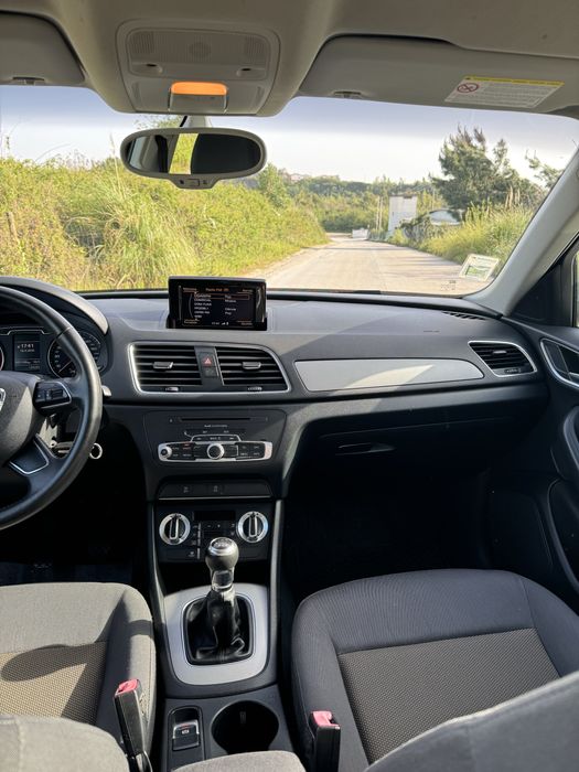 Audi Q3  -  2012 APENAS 105000KM