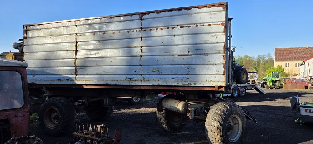 Przyczepa Objętościowa  HL 8011 T 088 Kemper