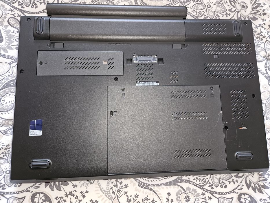 Laptop Lenovo ThinkPad W541 / dysk SSD procesor i7 / 16GB RAM / Torba i Zasilacz