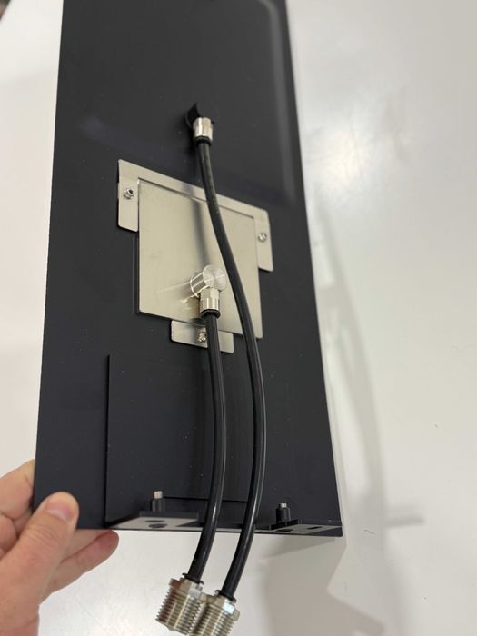 Chuveiro preto de parede com cascata ASM