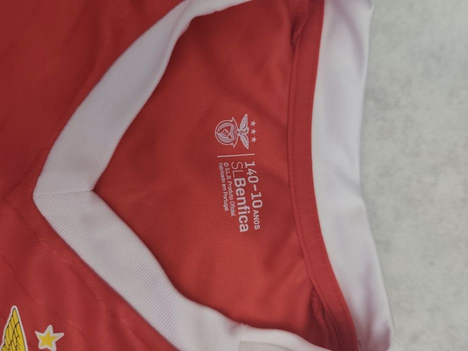 Equipamento escola Benfica 10 anos - 140cm